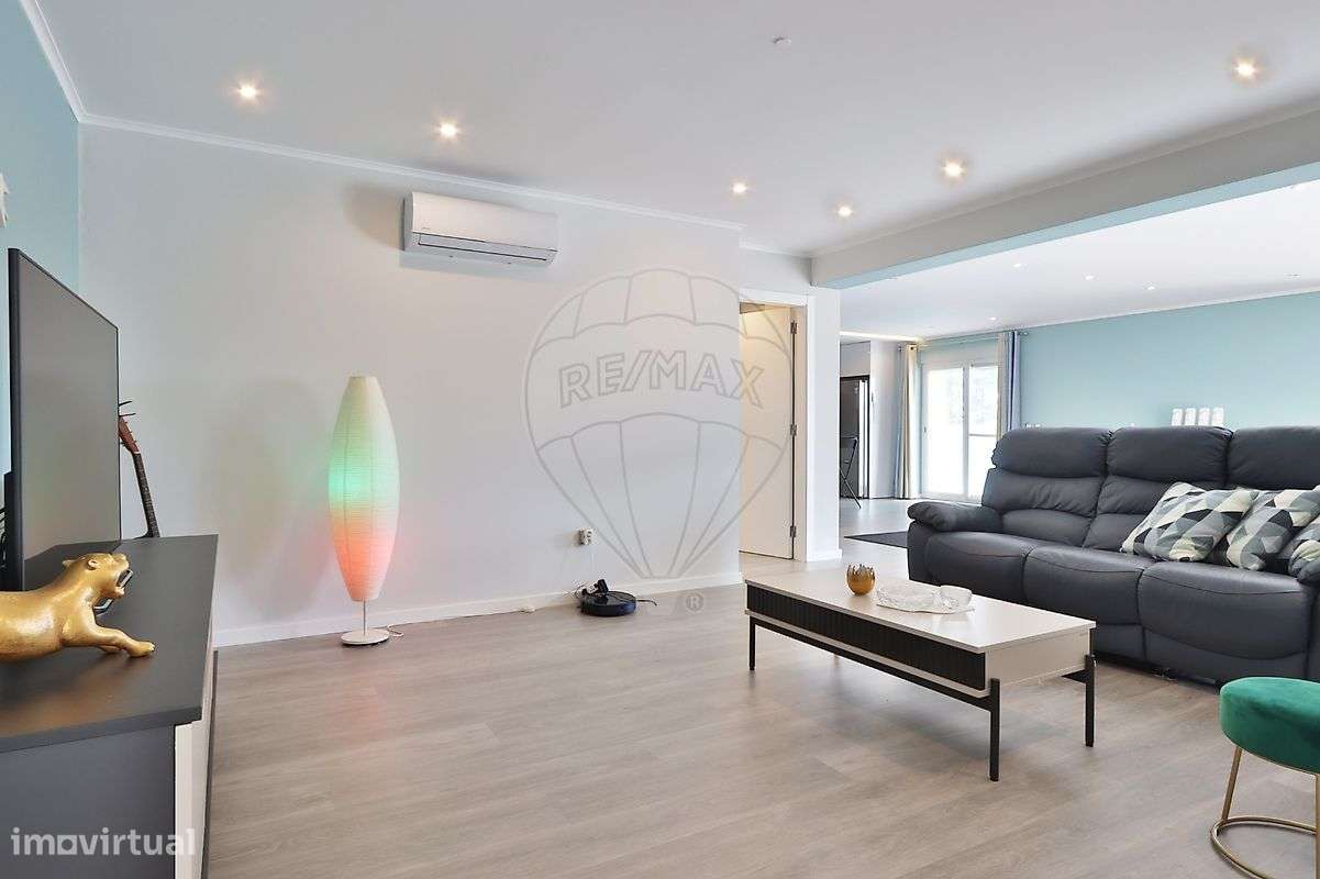 Moradia T4 para venda-34