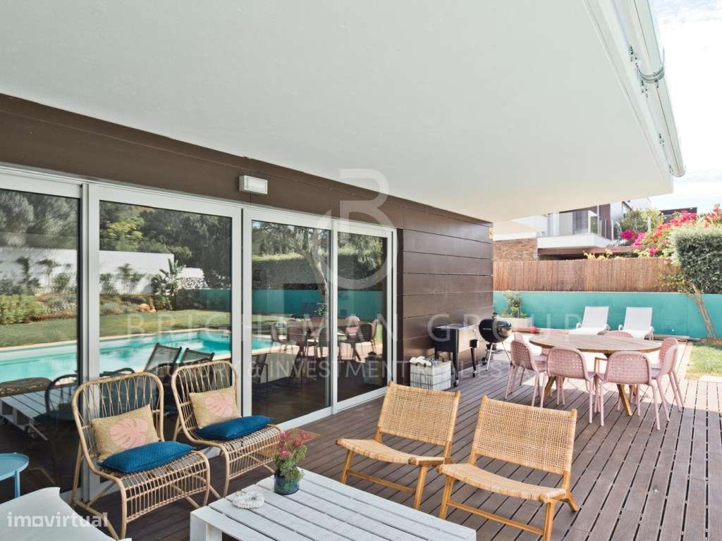 Andar de moradia T3 com jardim e piscina na Guia, Cascais-10