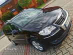 Volkswagen Touran 2.0 TDI Highline - 6