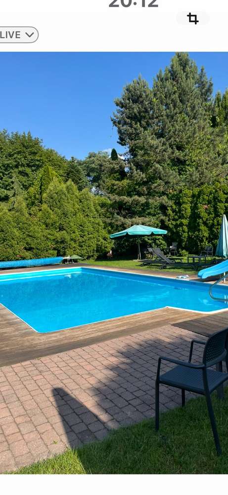 Dom z dużym ogrodem na osiedlu Zielonym-5