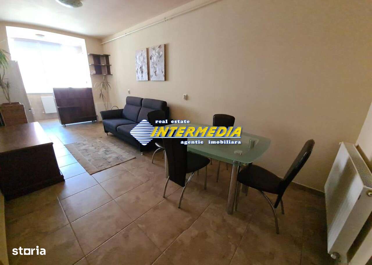 Apartament cu 2 dormitoare si Living de inchiriat in Centru Alba Iulia - Imagine principală: 2/10