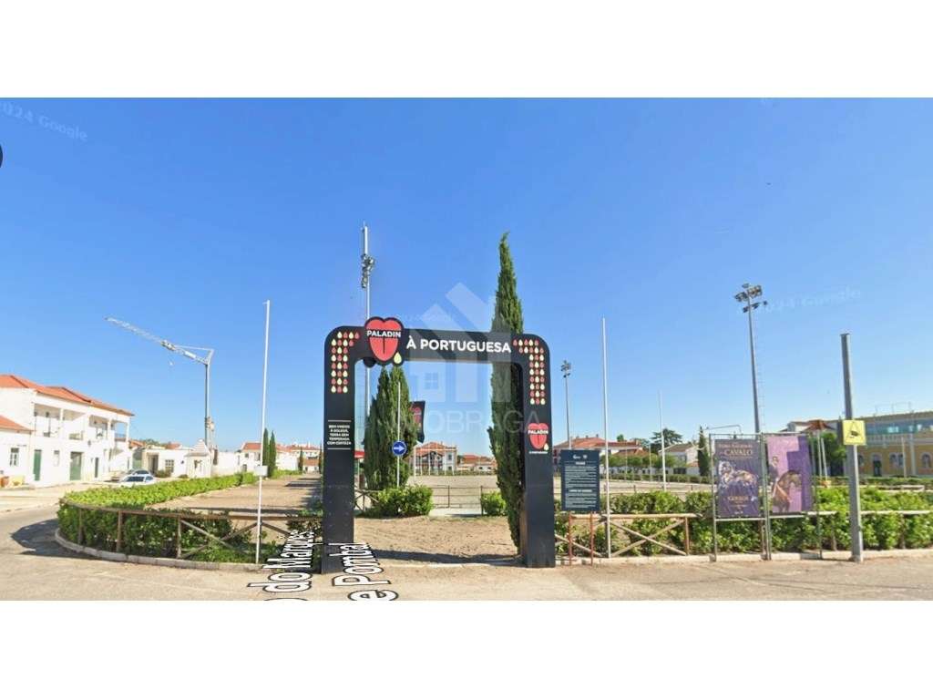 Venda Moradia Banda T5, na Golegã (Santarém)-12