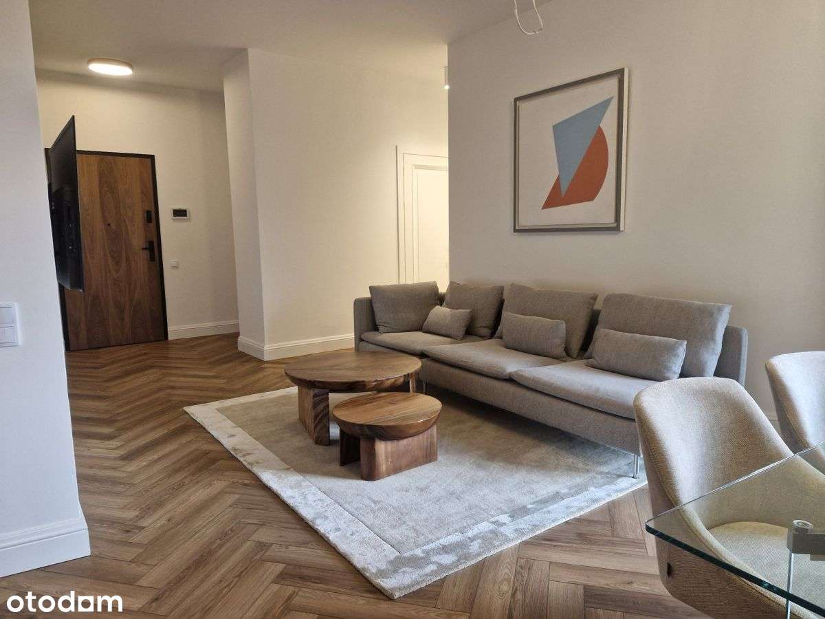 Przestronny Apartament w sercu Gdyni na 3 piętrze-3