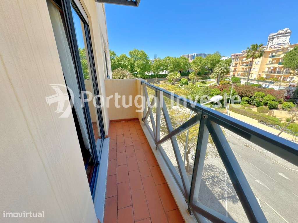 Exclusivo! Magnífica Penthouse T2, com grande terraço, condomínio f...-18