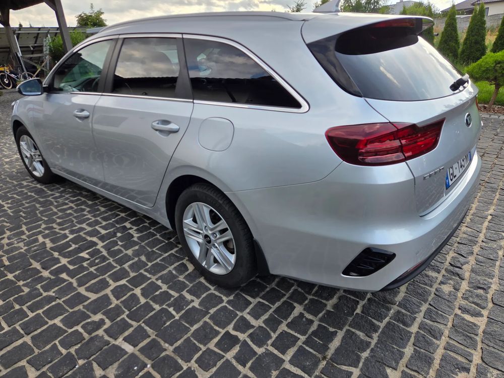 Kia Ceed III (2018-) 1.6 CRDi Eco-Dynamics+ (48V Mild-Hybrid) DCT7 Platinum Edition 2021