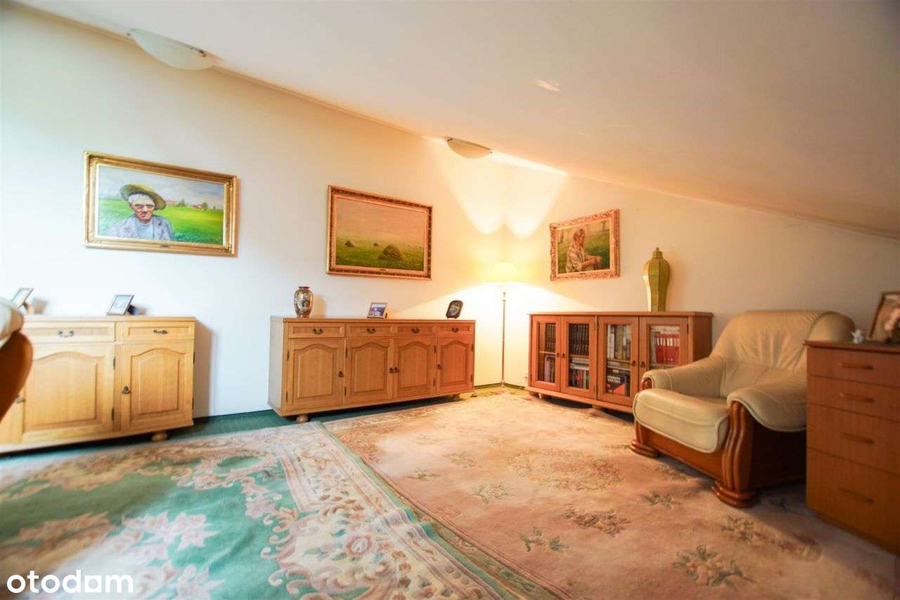 Ciekawe Ciche 3-Pokojowe W Świetnej Lokalizacji-10