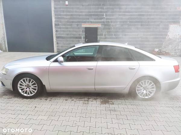 Audi A6 - 8