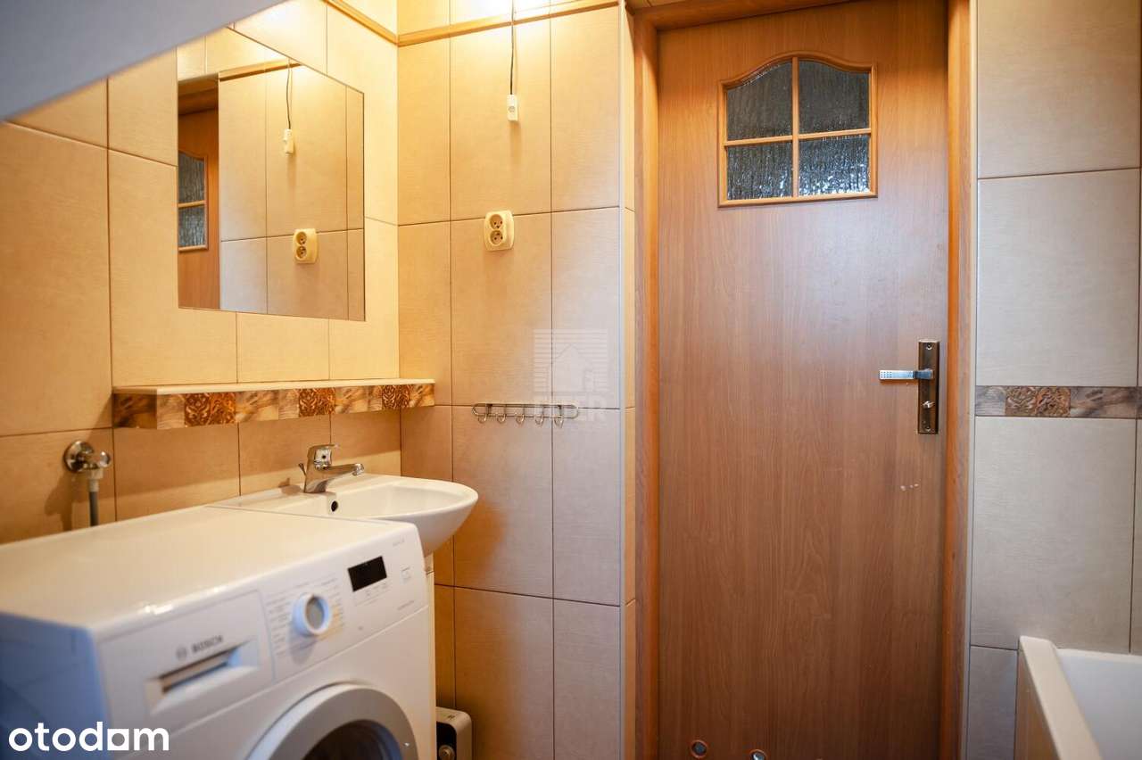 dom I Brzesko, ul. Sikorskiego I do wejścia-9