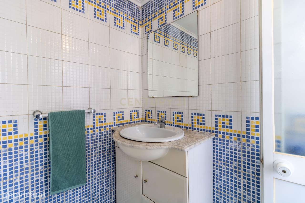 Apartamento na Rua Fradesso da Silveira – Alcântara, Lisboa-16