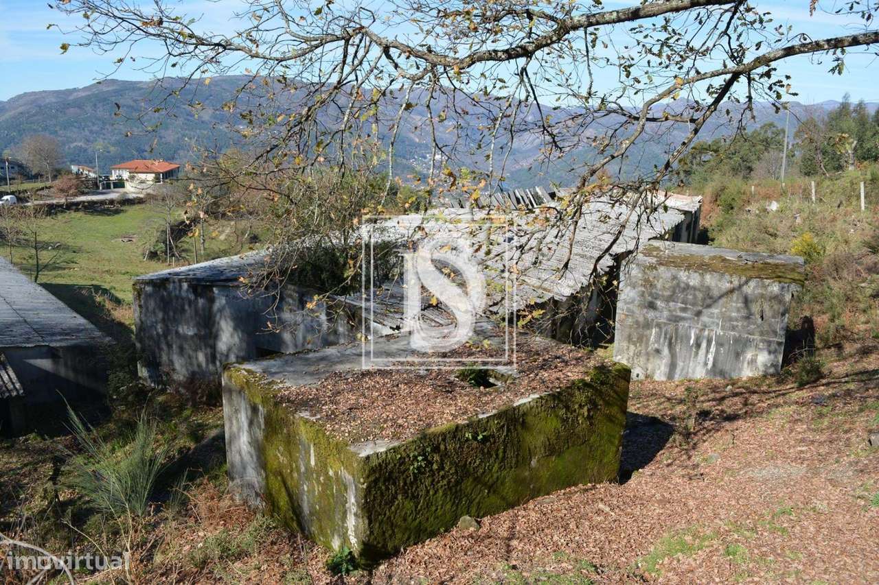 Terreno Não definido em UDF de Caniçada e Soengas - Grande imagem: 5/12