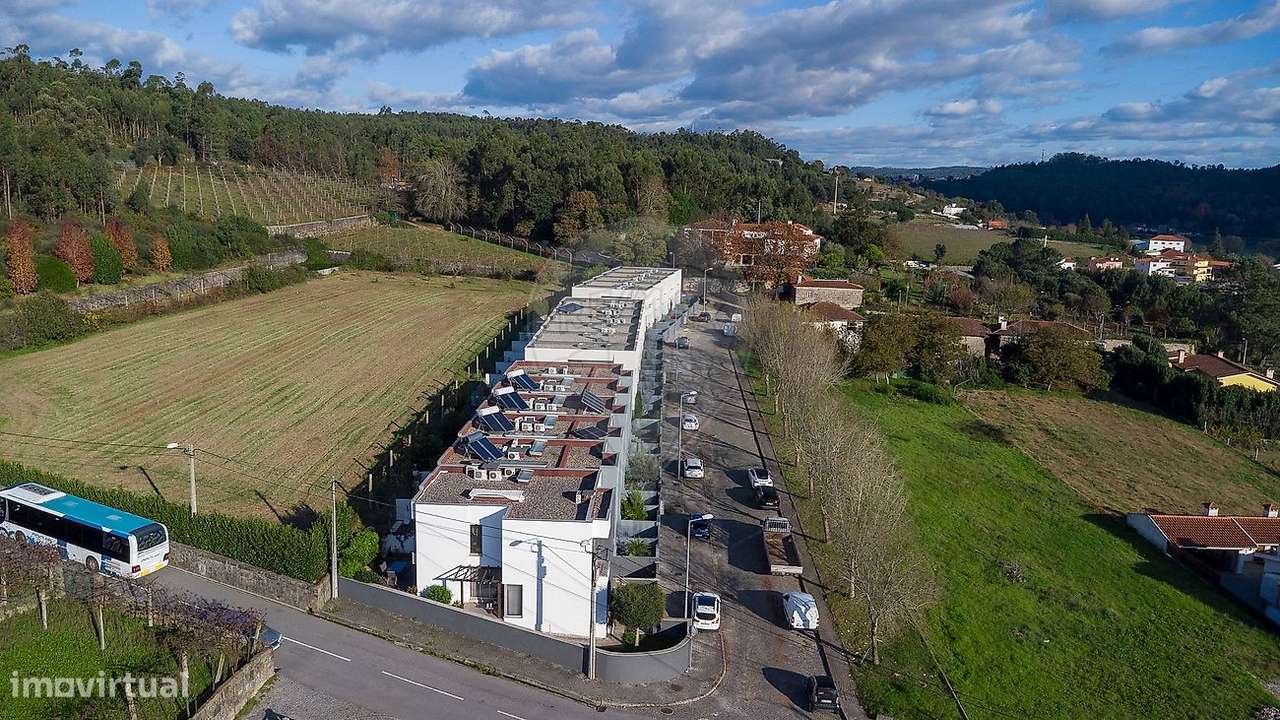 Moradia T4 para venda-26