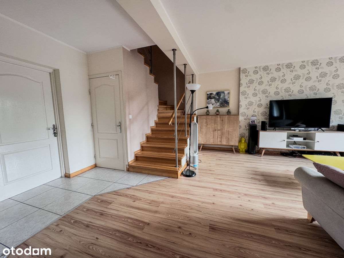 Dom w zabudowie szeregowej - 237 m2-2