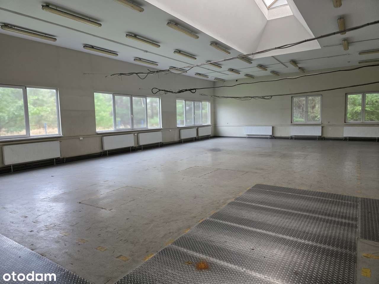 budynek biurowo-magazynowy-18