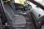 Peugeot 5008 1.6 HDi Family 7os - 29