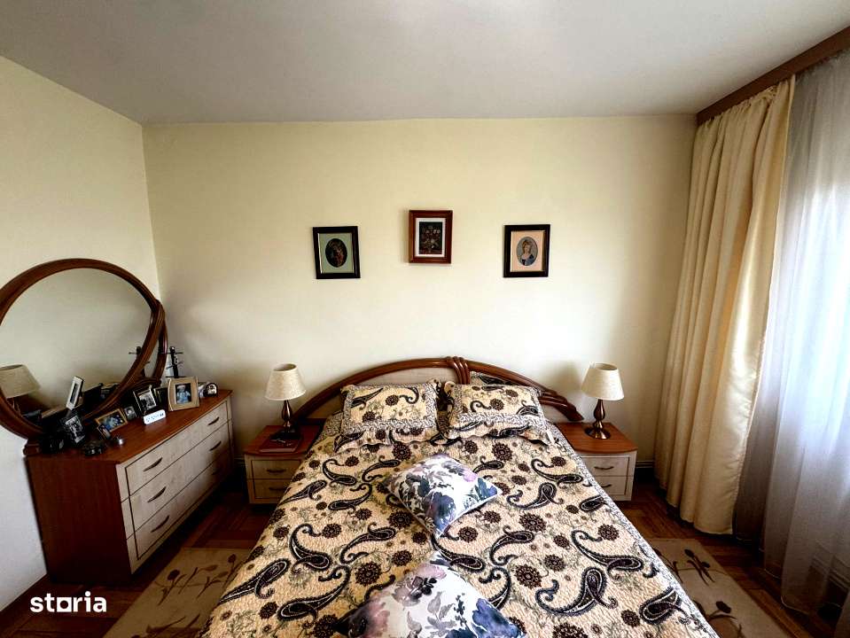 Vanzare apartament 2 camere decomandat Cornisa Bistritei - stare foart - Imagine principală: 4/16