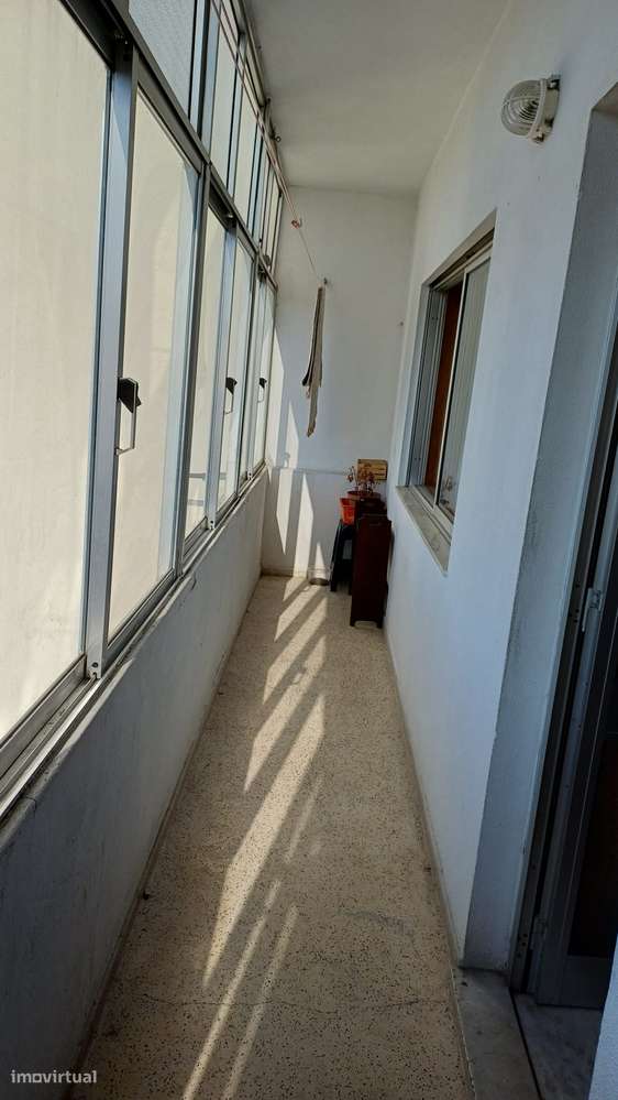 Apartamento T3 com garagem fechada - Grande imagem: 5/29