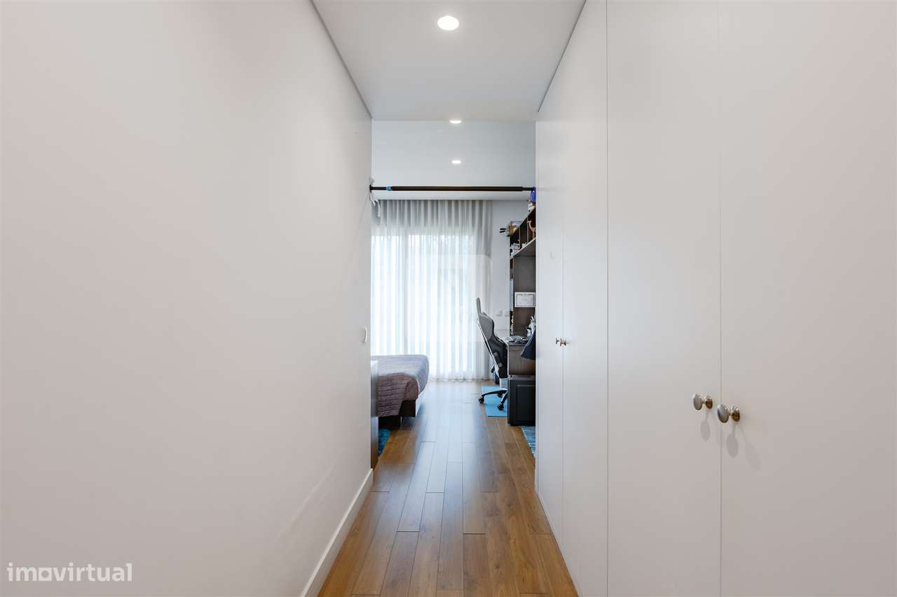 Moradia T4 Jardim e Terraço Senhora da Hora | Moradia T4 Matosinhos-18