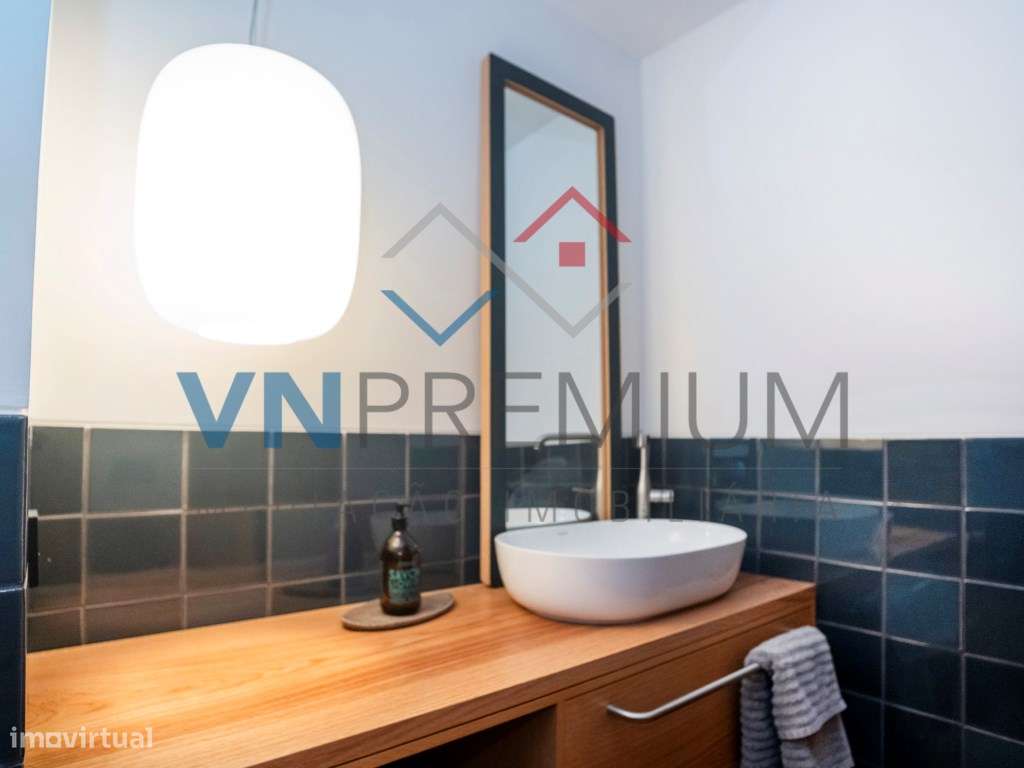 Belíssimo apartamento totalmente remodelado com materiais topo de gama-48