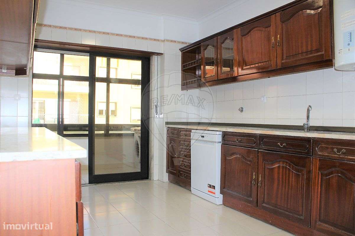 Apartamento T3 para arrendamento - Grande imagem: 4/9