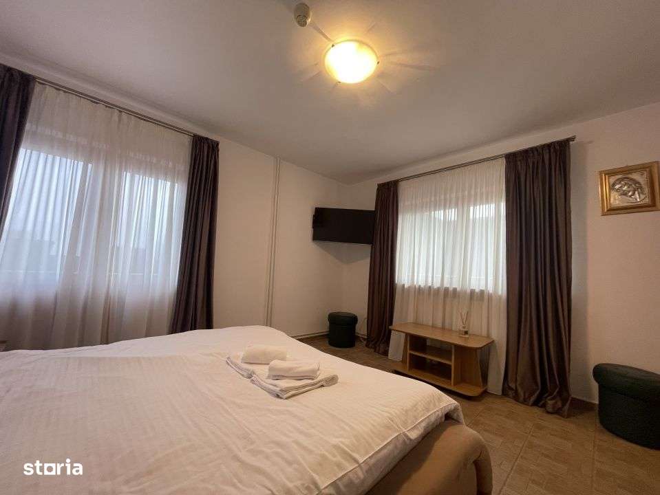 Casa spectaculoasa in Sinaia, cu facilitati de resort si panorama unic-9