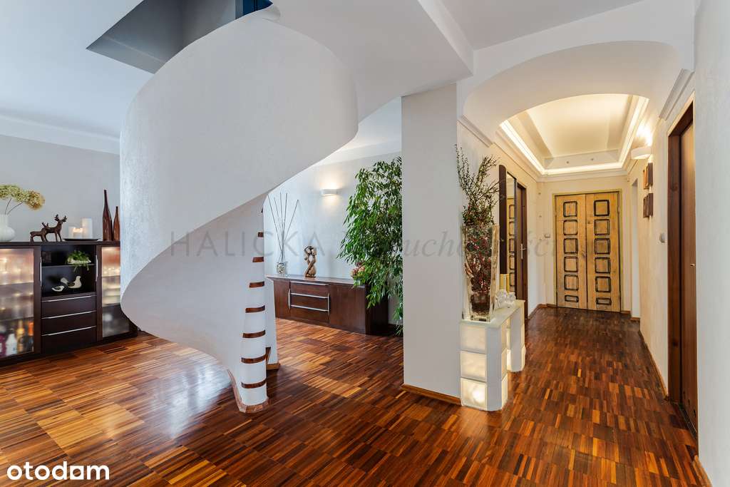 Dwupoziomowe, taras, ogród, 2 garaże w cenie-4