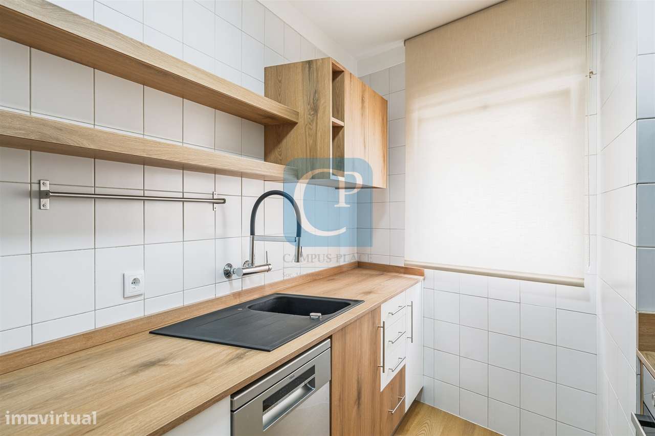 Apartamento T2 mobilado em condomínio fechado, Ramalde, Porto-5