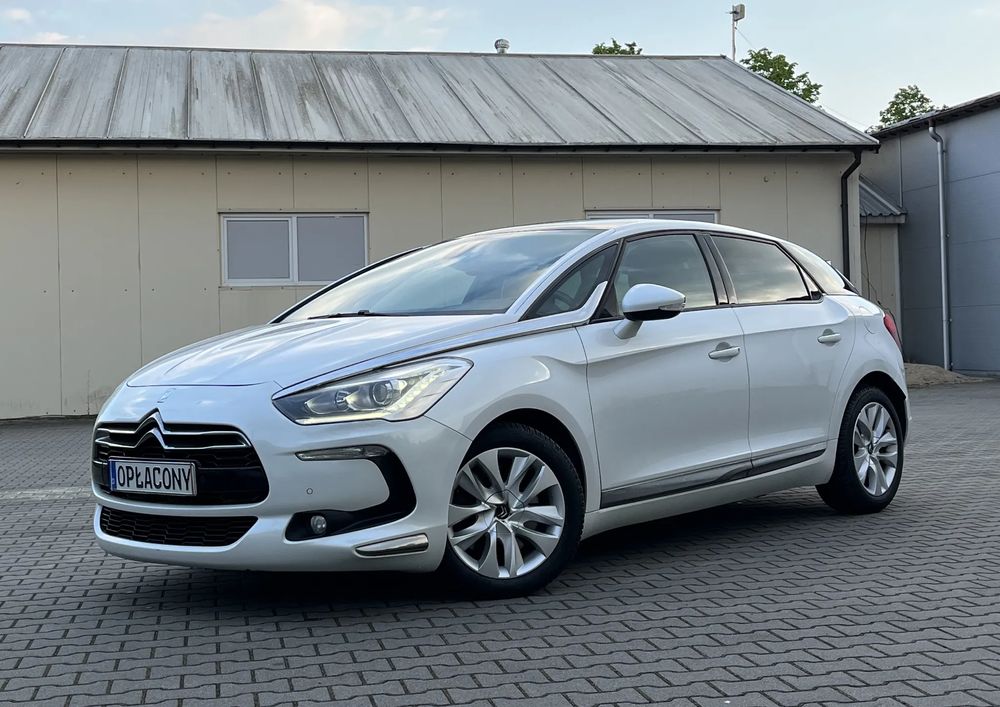 Citroën DS5 HDi 165 SportChic 2013