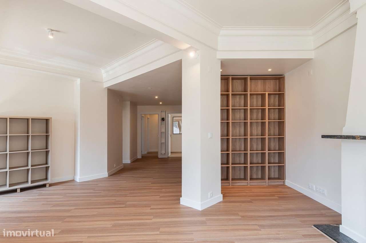 T3 Remodelado a Estrear com Varanda Envolvente | Bairro Azul –... - Grande imagem: 5/33