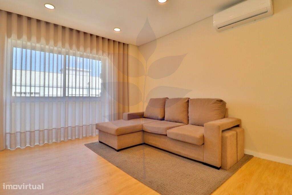 Apartamento T2 Maximinos-7