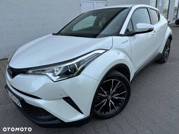 Toyota C-HR 1.8 Hybrid Team Deutschland - 1