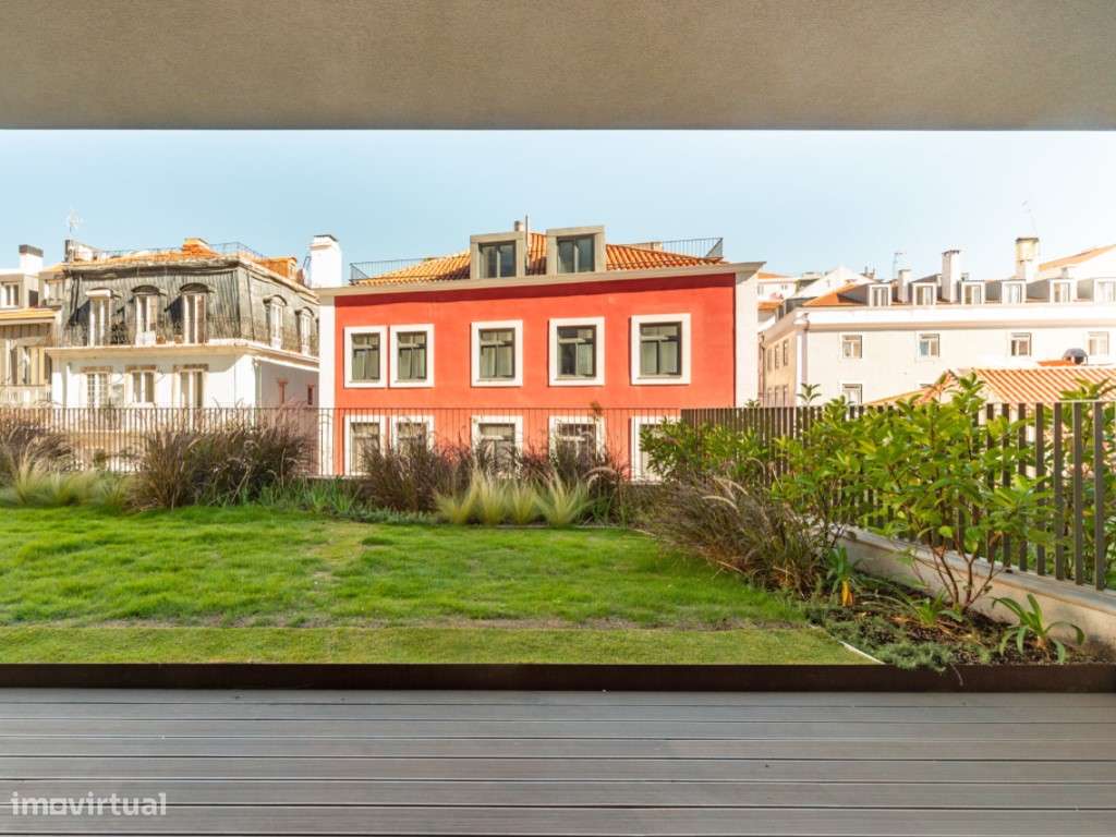 Apartamento T3 com Jardim Privativo junto à Avenida da Liberdade - Grande imagem: 4/38