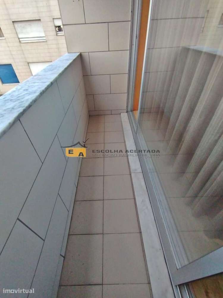 T2 São Mamede Infesta - Grande imagem: 5/20