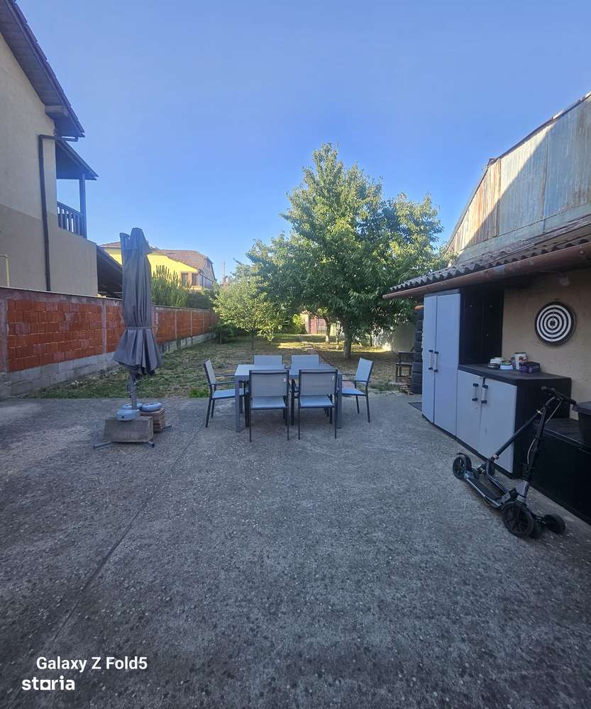 Casă locuibilă de vânzare – Cartier Ioșia, Oradea - Imagine principală: 4/20