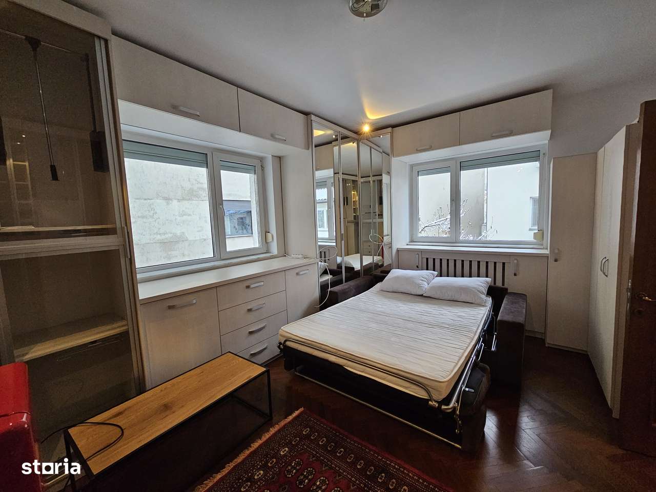 Viluta la 2 min de  Herastrau  Ambasada China in complex de  vile-4