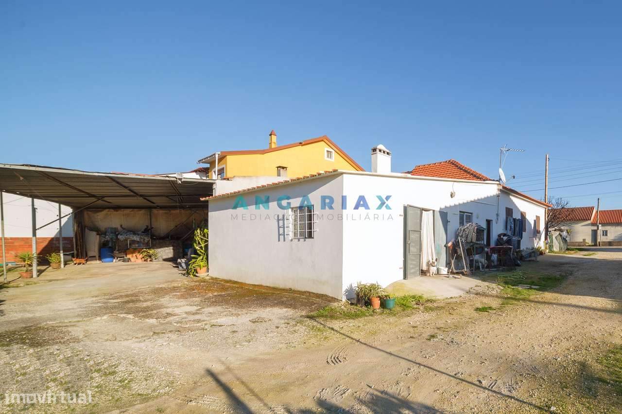 ANG977 - Moradia T4 para Venda em Porto de Mós - Grande imagem: 1/8