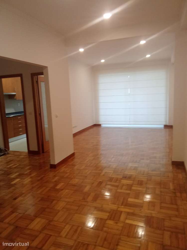 T3 remodelado na Avenida da Liberdade - Grande imagem: 4/11