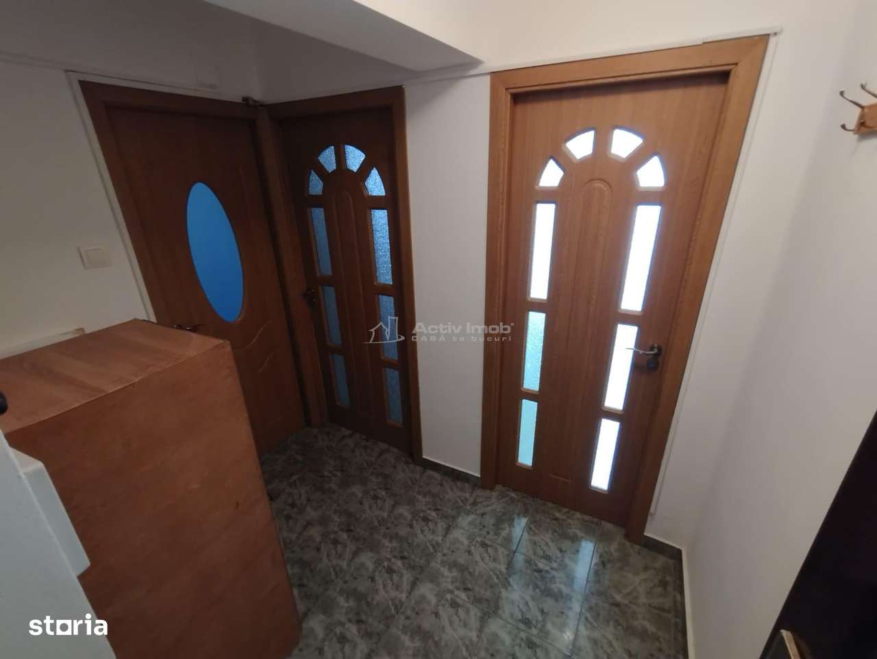 Oravita, Apt.2 Cam, Et.1, Conf.2, Pret Negociabil - Imagine principală: 5/14