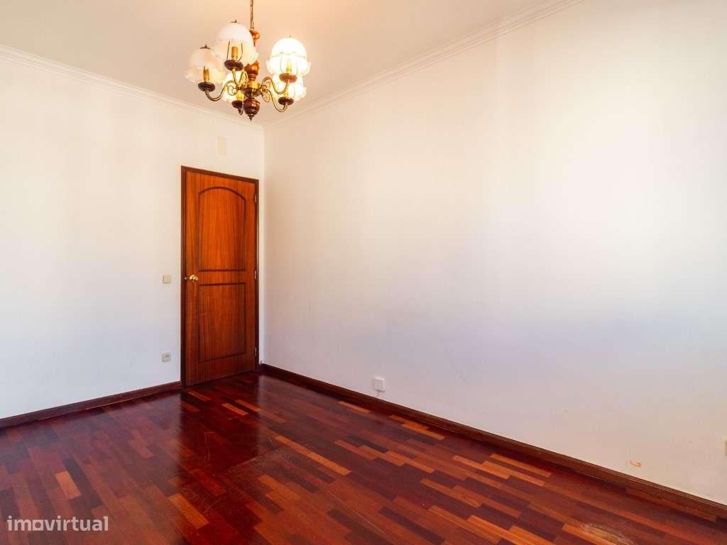 Apartamento T2 com garagem, Urb. Ar e Sol, Coimbra-13
