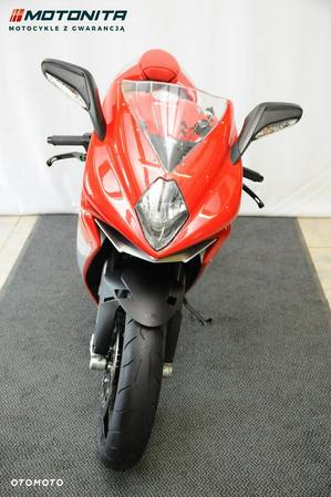 MV AGUSTA F3 - 9