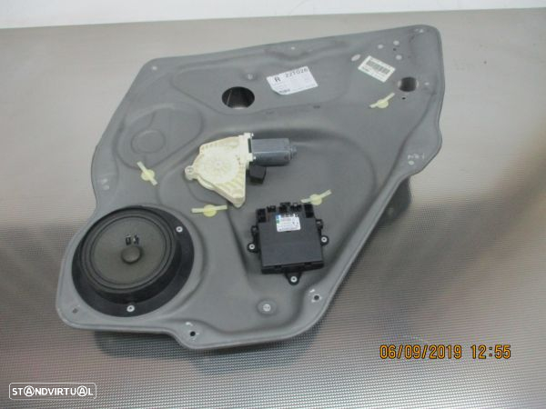 Elevador Tras Dto  Mercedes-Benz B-Class (W245) - 2