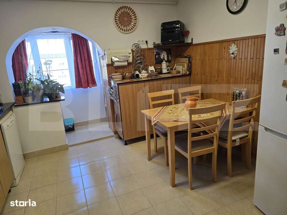 Apartament de vanzare, cu 2 camere, 58 mp, zona M17 - Imagine principală: 3/5