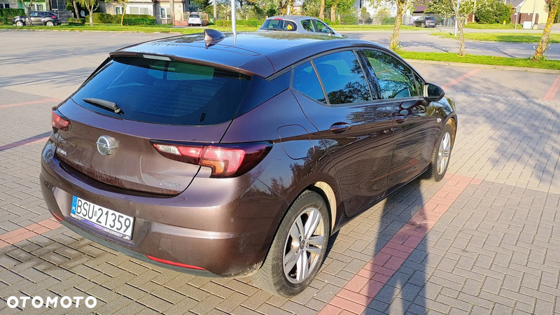 Opel Astra V 1.4 T Elite S&S - 4
