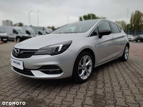 Opel Astra V 1.2 T GS Line S&S - 9