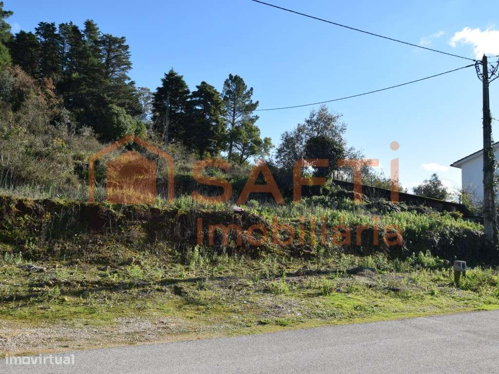 O Refúgio Perfeito a 8 Minutos de Coimbra - Terreno Urbano com 1.41... - Grande imagem: 3/21