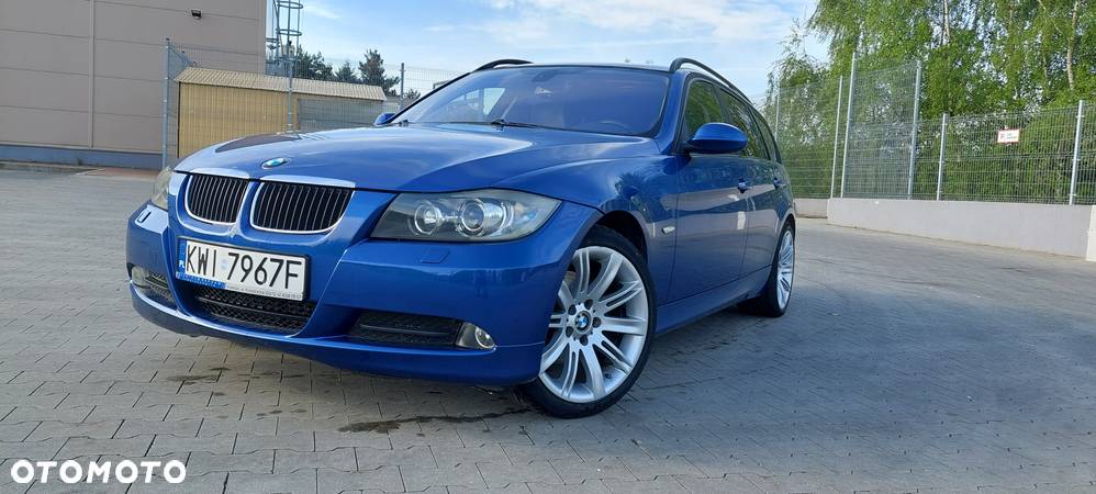 BMW Seria 3 318d DPF Touring Edition Sport - 1