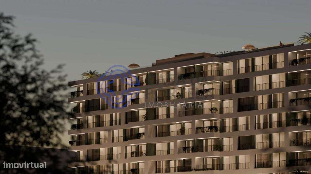 Apartamento T2 no Funchal em São Martinho - Grande imagem: 2/35