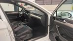 Volkswagen Passat Variant 2.0 TDI SCR DSG Highline - 8