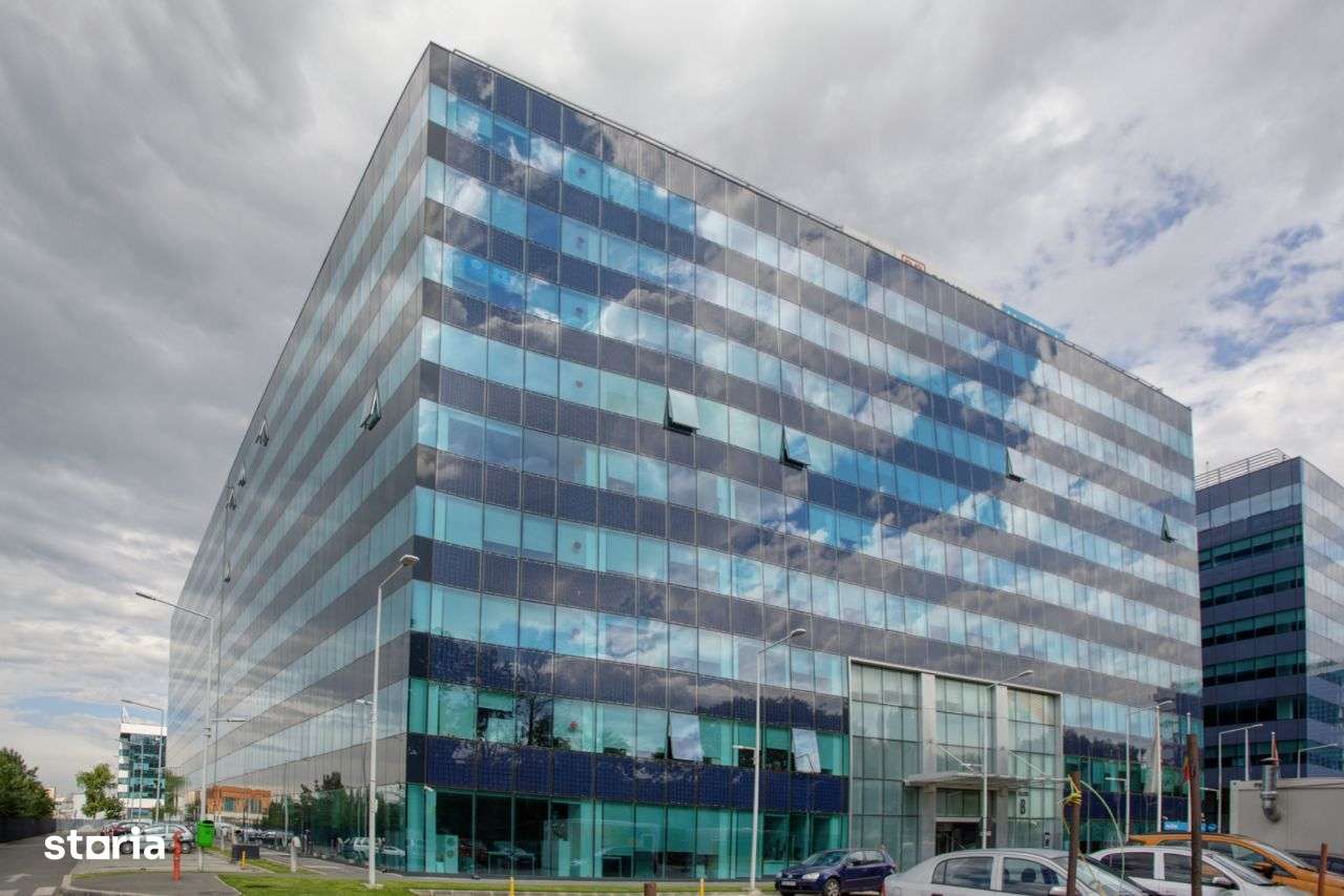 Spațiu de birou privat pentru 1 persoană în Regus Hermes - Imagine principală: 2/9