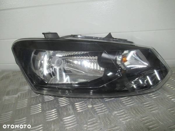 LAMPA PRZÓD PRZEDNIA PRAWA VW POLO 5 V 2009- - 2