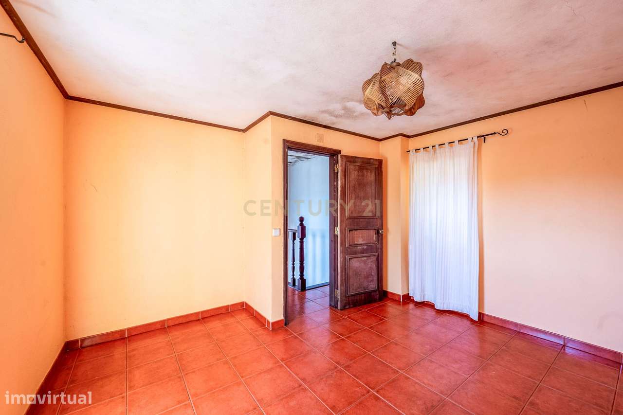 Casa rústica à venda em Sintra para quem procura tranquilidade-20